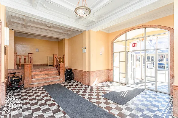 Rented by MySpaceNYC | media 12