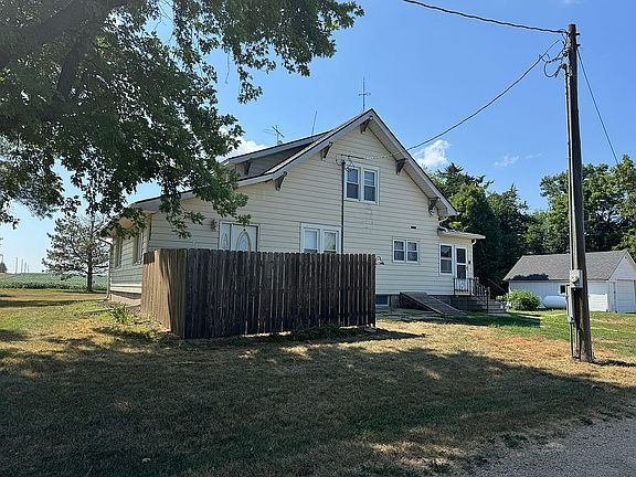 5th image of 1824 County Road P