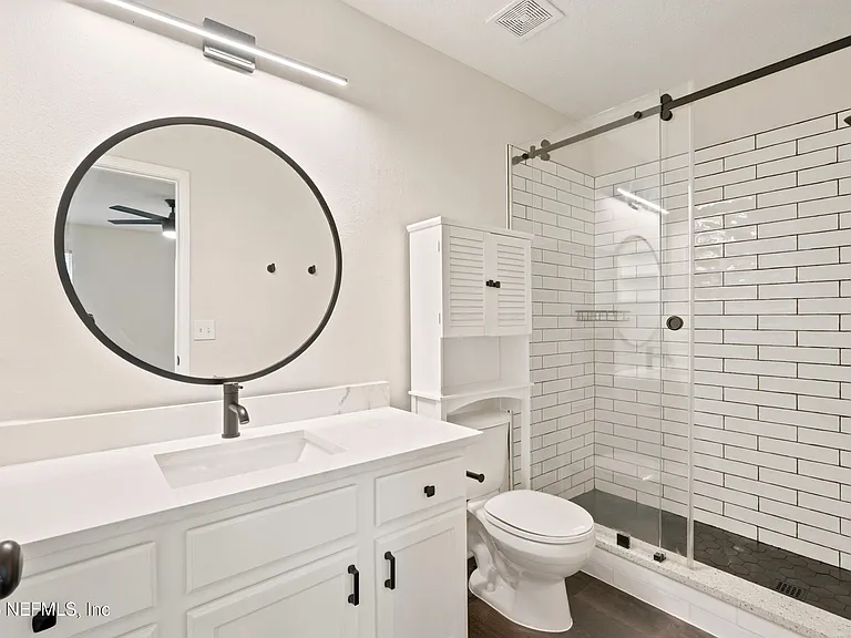 577 Scrub Jay Dr — Photo 17