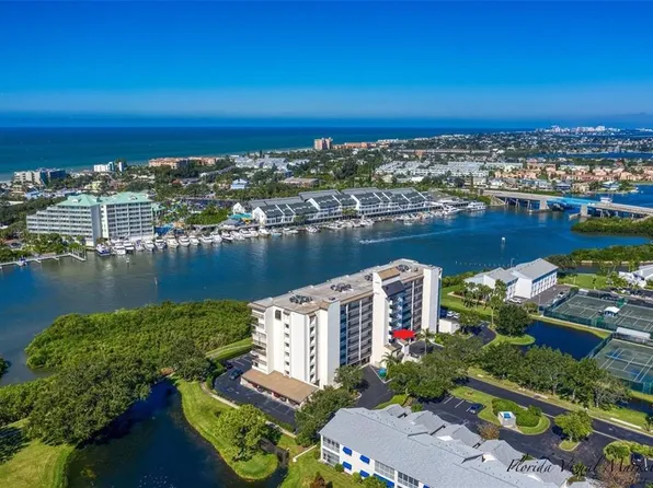 11730 Shipwatch Dr APT 305, Largo, FL 33774