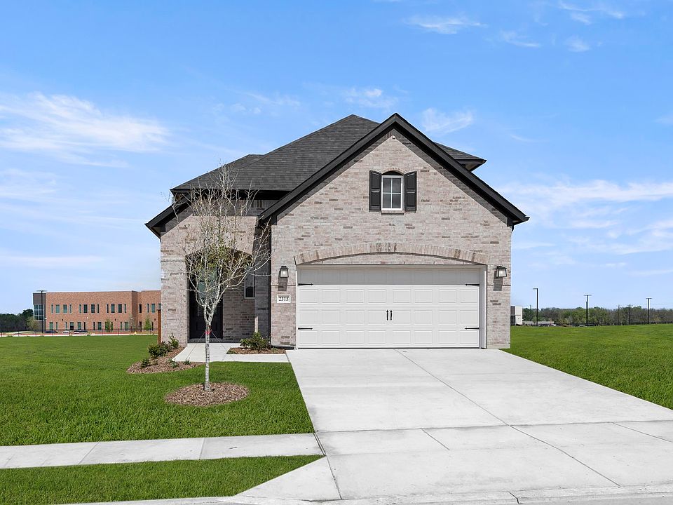 1st image of 2315 Aspen Chase Dr
