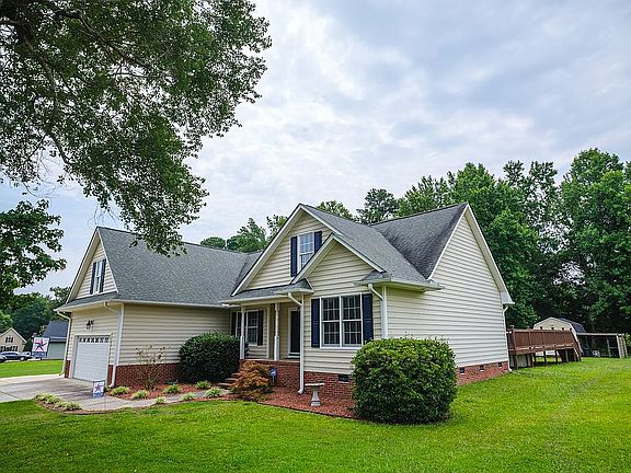 2nd image of 210 Barley Dr