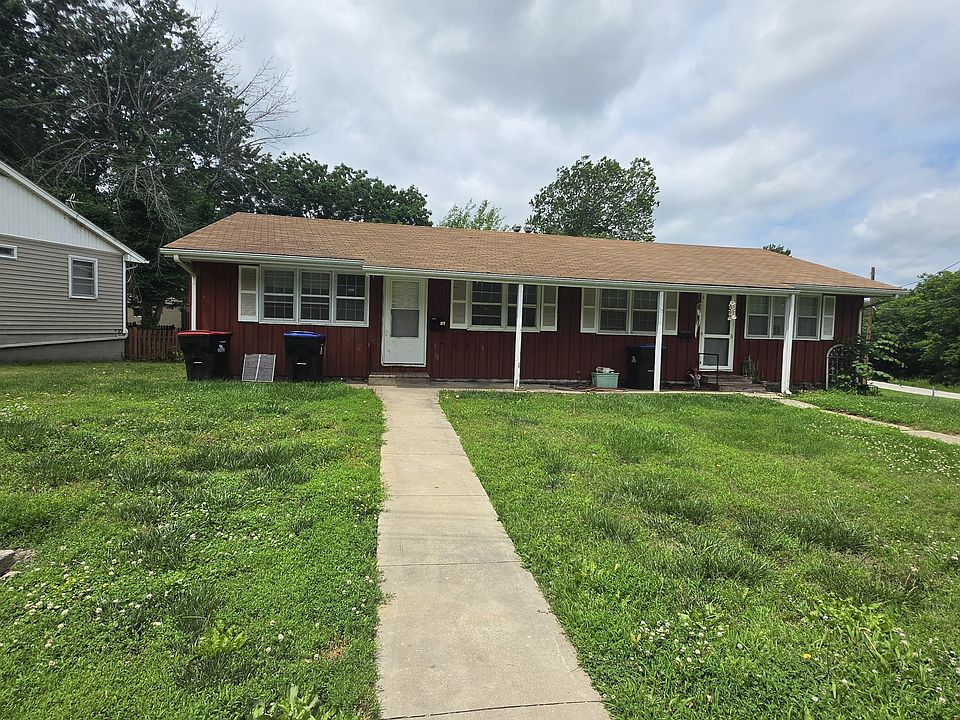 2nd image of 812 N College Ave #A