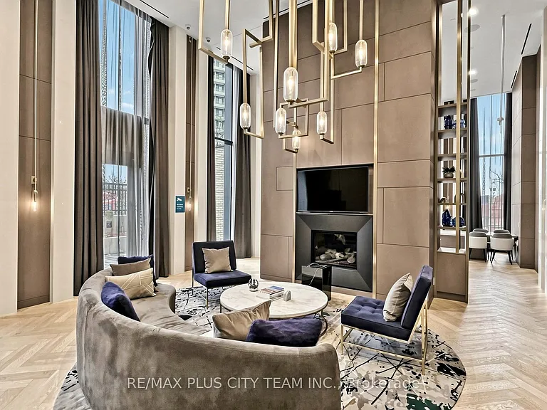 15 Holmes Ave #407 — Photo 39
