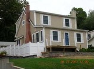 15 W End Ave, Niantic, CT 06357