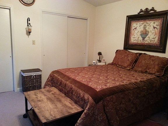 5th image of 6432 Ashton Cir