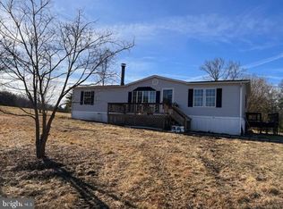 151 Curt Wood Ln, Winchester, VA 22603