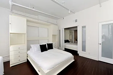 Rented by Eisenberg Exclusives