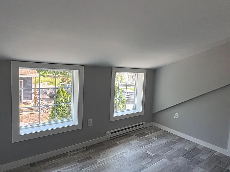 Eaves and windows, a nod to the original antique barn