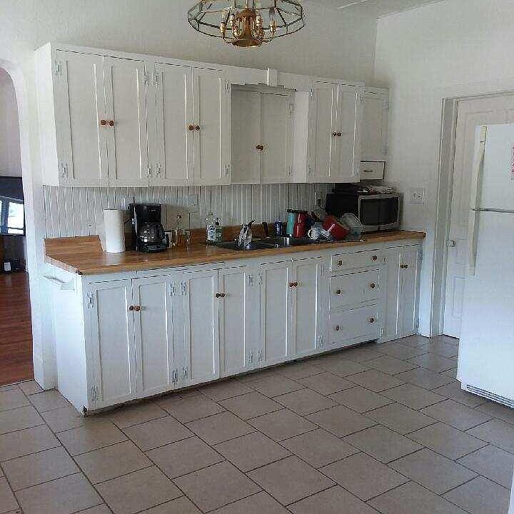 2nd image of 920 Harris Ave