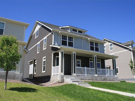 3rd image of 5018 Espana Way