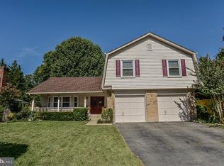 7124 Hamor Ln, Springfield, VA 22153