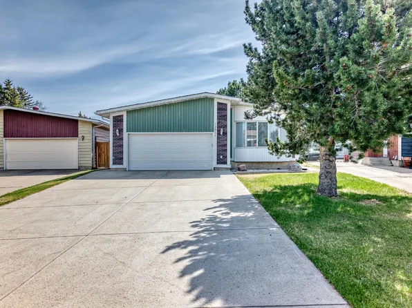 13911 23rd St NW, Edmonton, AB T5Y 1K2