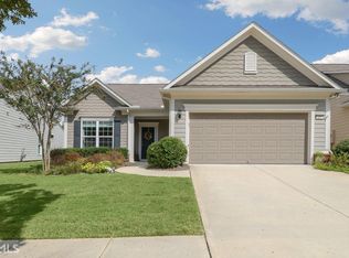 137 Crape Myrtle Dr, Griffin, GA 30223