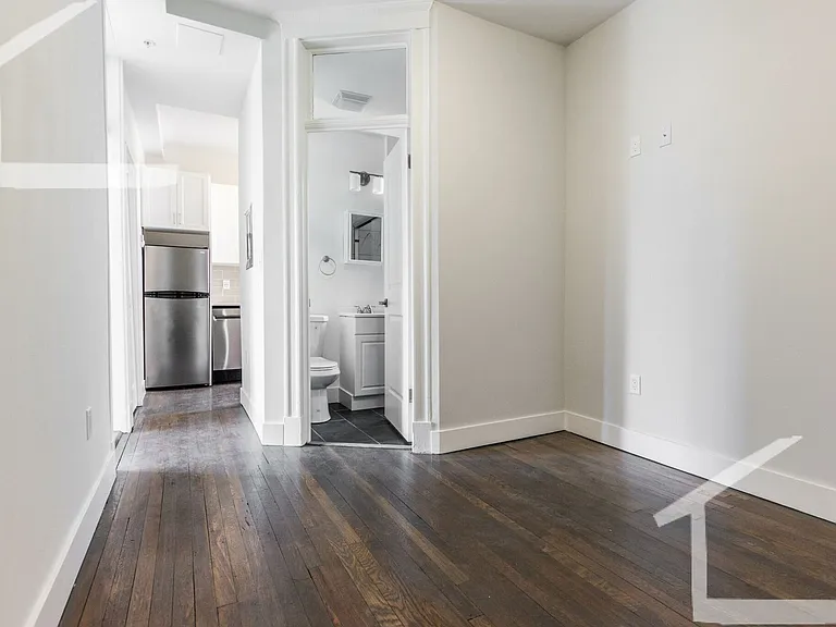 83 Park Dr #17 — Photo 4