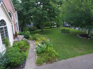 710 Jarvis Woods Ter, Louisville, KY 40206