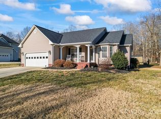 489 Maple Ridge Cir, Salisbury, NC 28147