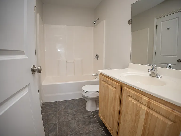 901 Ashley Dr #A — Photo 10