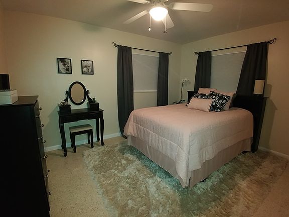 5th image of 617 Clarke Ave