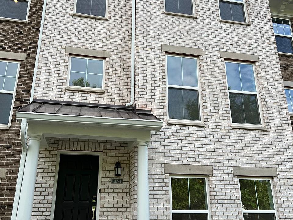 1st image of 13733 Gatsby Dr #403