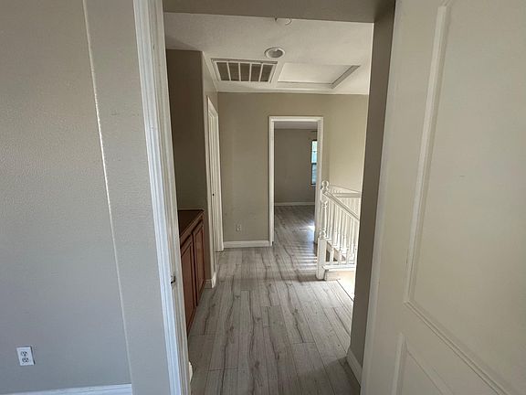 5th image of 1747 Steinman St