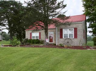 6132 State Road 62, Siberia, IN 47515