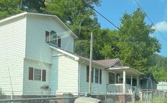 1st image of 63 Apple Orchard Dr