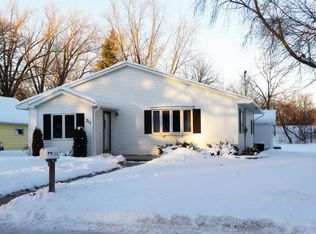 311 E Kalb Ave, Green Bay, WI 54301
