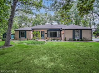 151 Sylvan Dr, Valparaiso, IN 46385