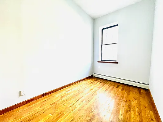 Rented by null | media 18