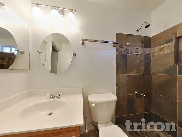 11934 N Olive St — Photo 10