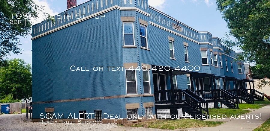 1st image of 1958 W 65th St #Up