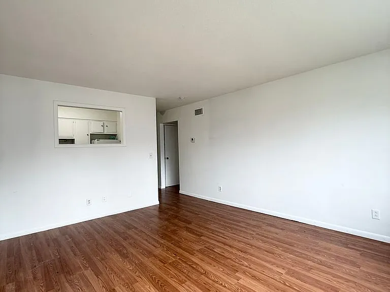 4131 S 25th St — Photo 10