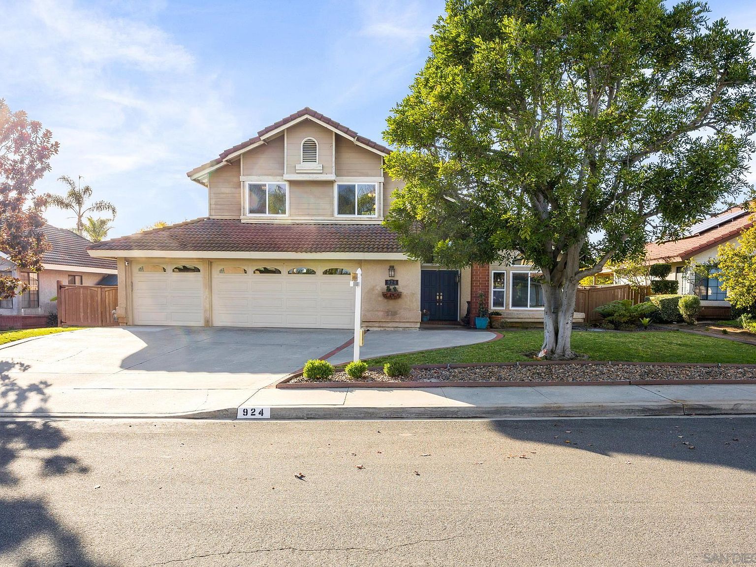 924 Merlin Ct, San Marcos, CA 92069 | Zillow