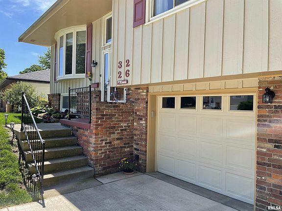 4th image of 3226 W Birkshire Dr