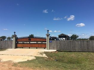 4260 Orange Hill Rd, Sealy, TX 77474