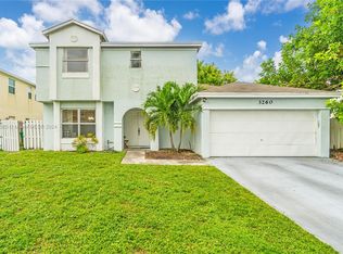 3260 Salinas Way, Miramar, FL 33025