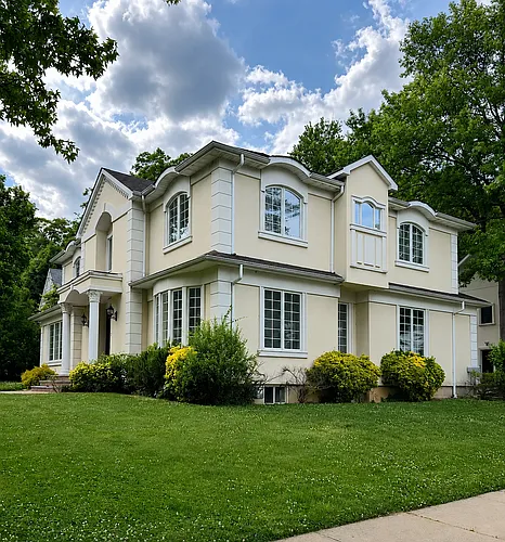 2 Burbury Ln Photo 1