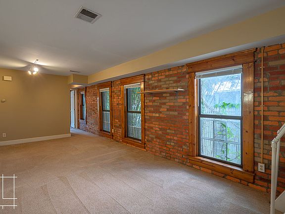 2nd image of 880 Hamlet St #B