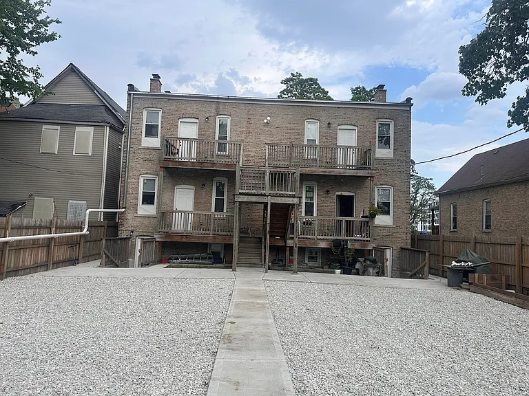 S Morgan St — Photo 10
