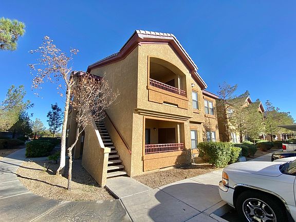 2nd image of 8250 N Grand Canyon Dr Unit 1105