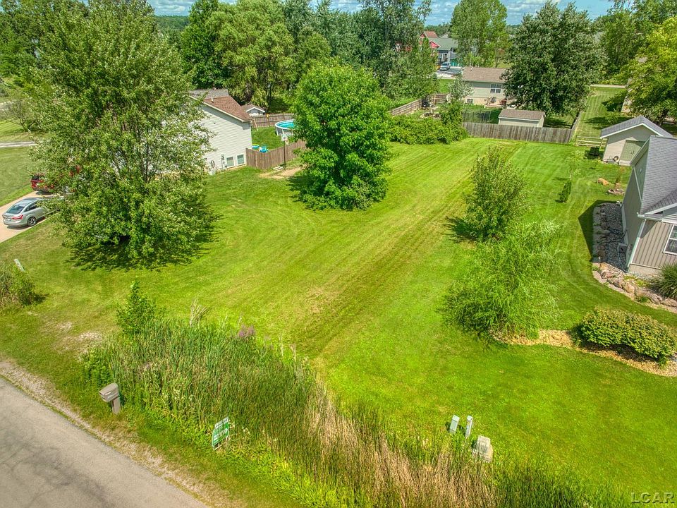 8127 Wadding Dr, Onsted, MI 49265 | MLS #50065506 | Zillow