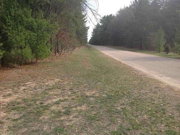 3rd image of N12242 14th Ave N