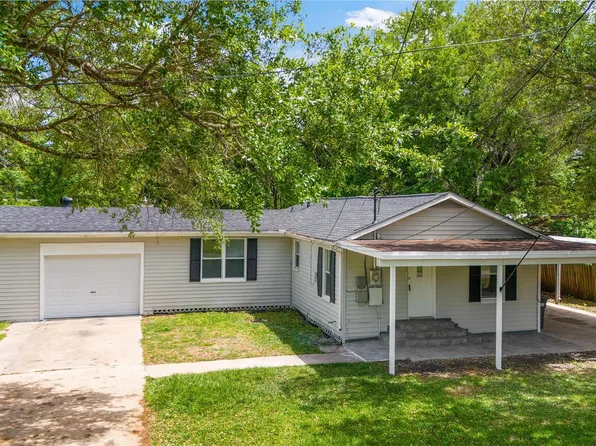 7021 2nd St, Hitchcock, TX 77563