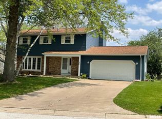 2709 W 2nd Street Ct, Coal Valley, IL