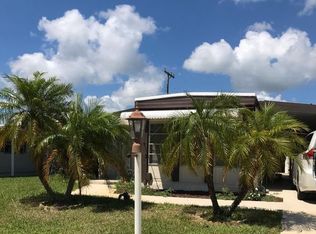 8478 SE Swan Ave, Hobe Sound, FL 33455