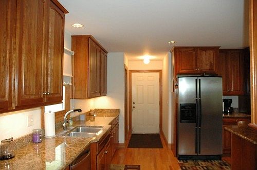 3rd image of 288 Abbey Ln