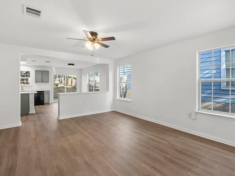 2110 Nogales Trl — Photo 6