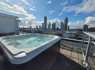 707 Como Lake Ave #611, Coquitlam, BC V3J 0J5