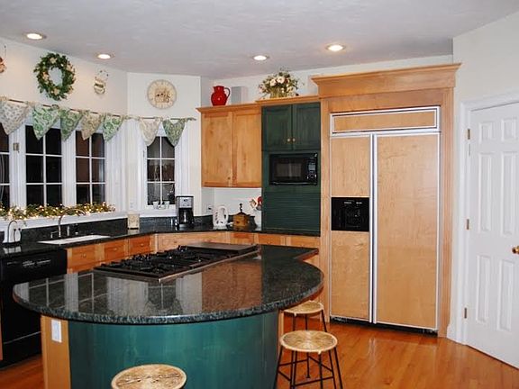 Large kitchen area